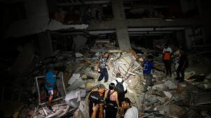 زلزالا فنزويلا الأقوى منذ قرن يخلفان 164 قتيلاً ومئات الجرحى